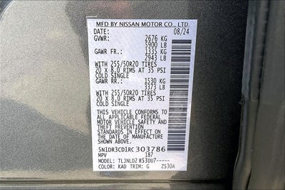 2024 Nissan Pathfinder SL