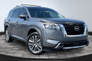 2024 Nissan Pathfinder SL