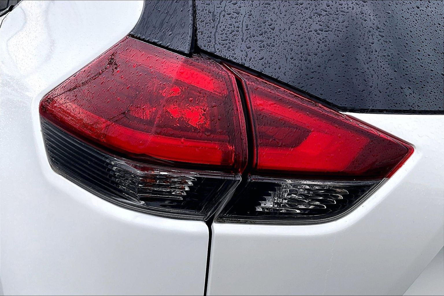 2018 Nissan Rogue SV Hybrid