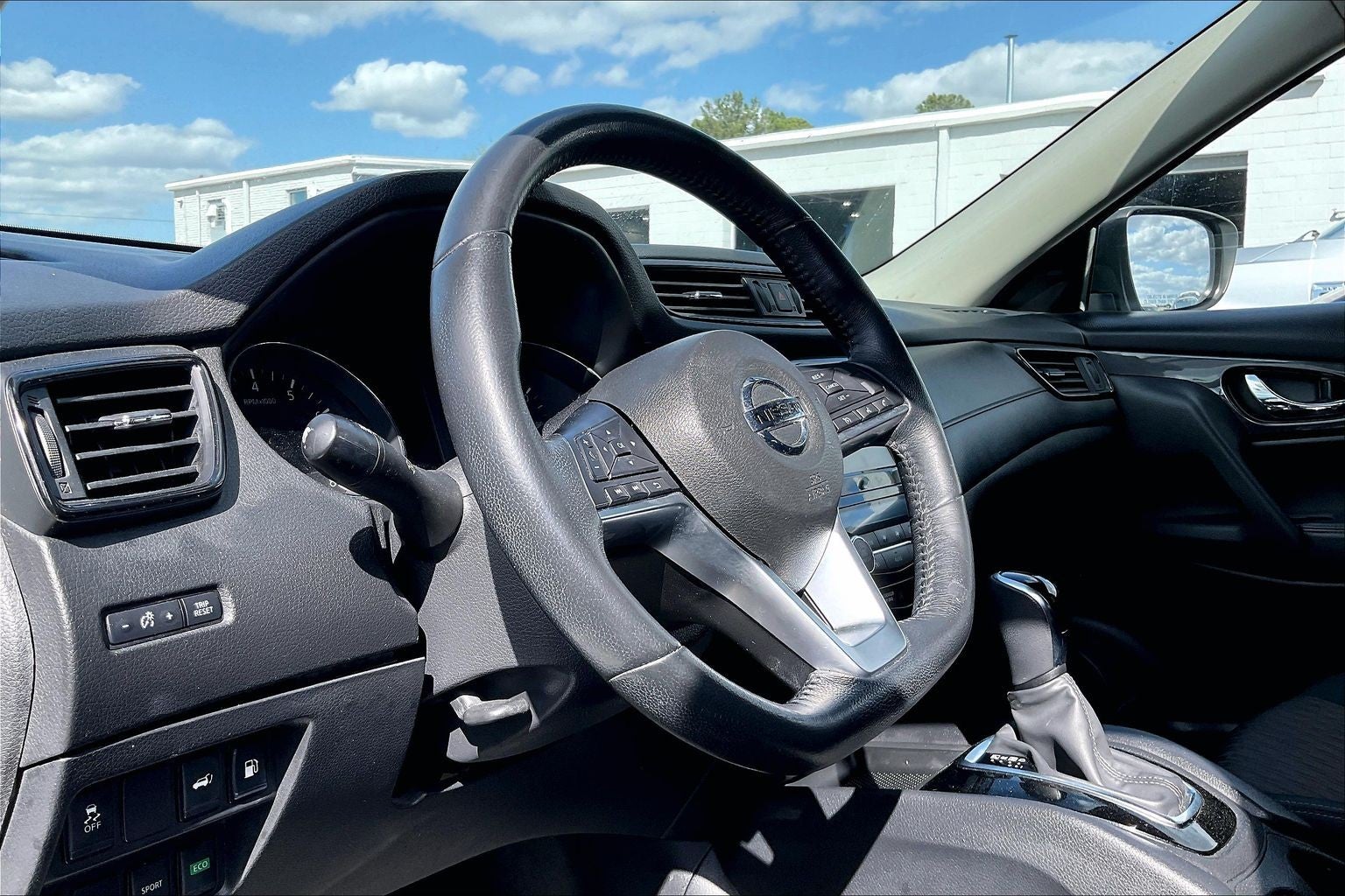 2018 Nissan Rogue SV Hybrid