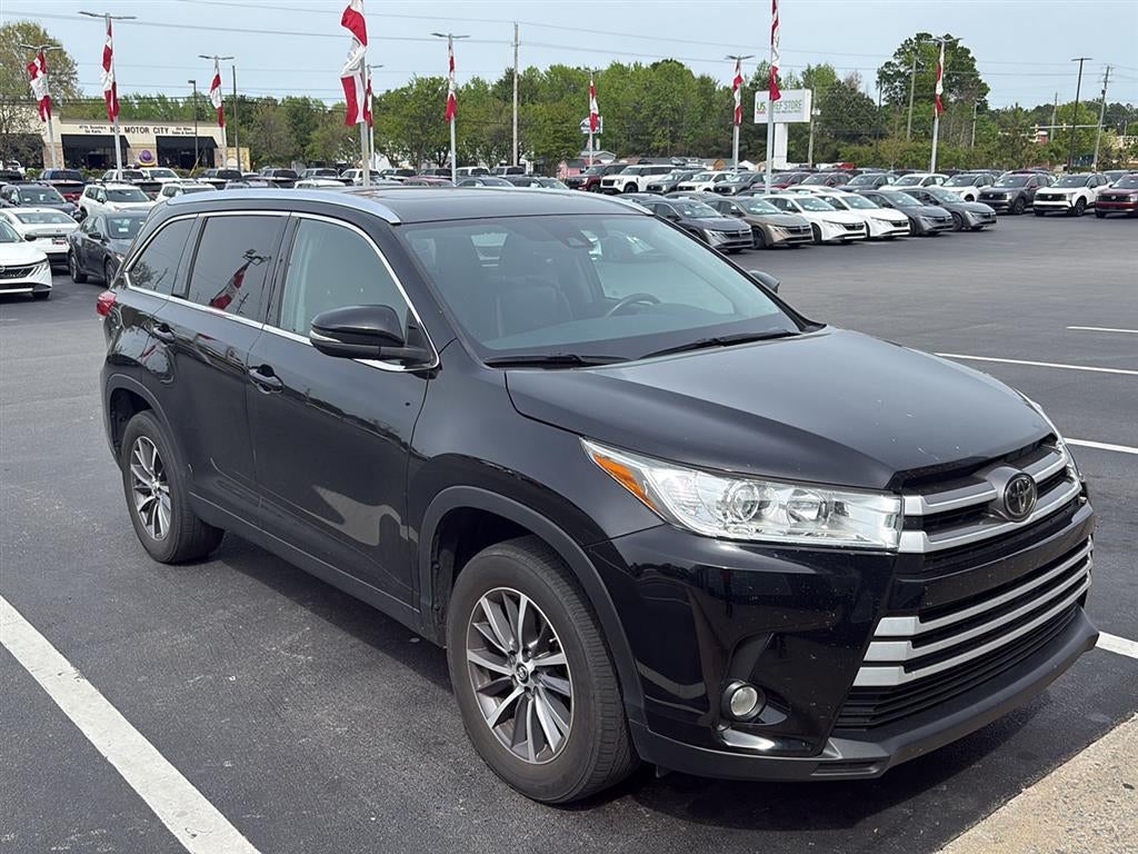 2019 Toyota HIGHLANDER XLE