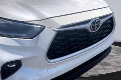 2021 Toyota Highlander LE