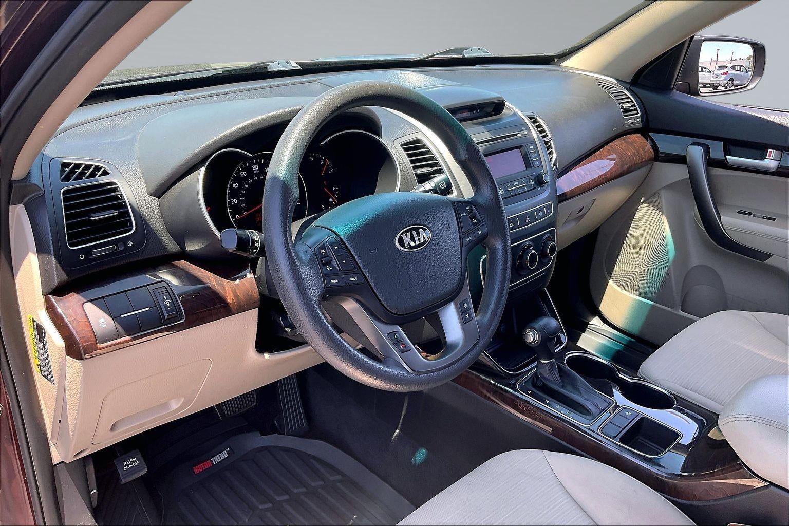 2015 Kia Sorento LX