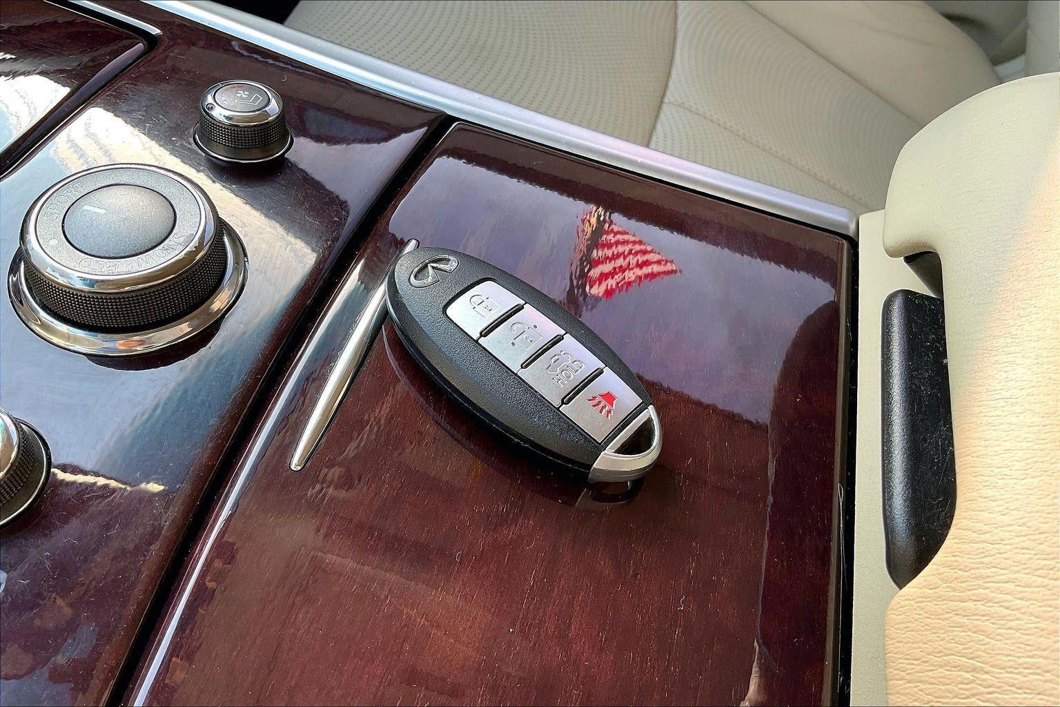 2018 INFINITI Q70 3.7 LUXE