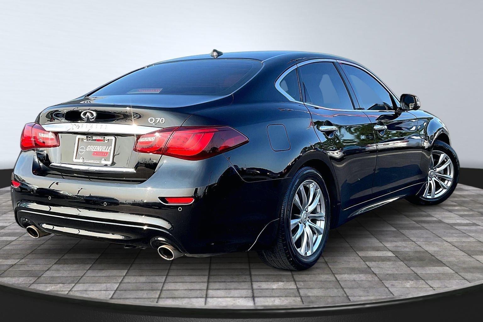 2018 INFINITI Q70 3.7 LUXE
