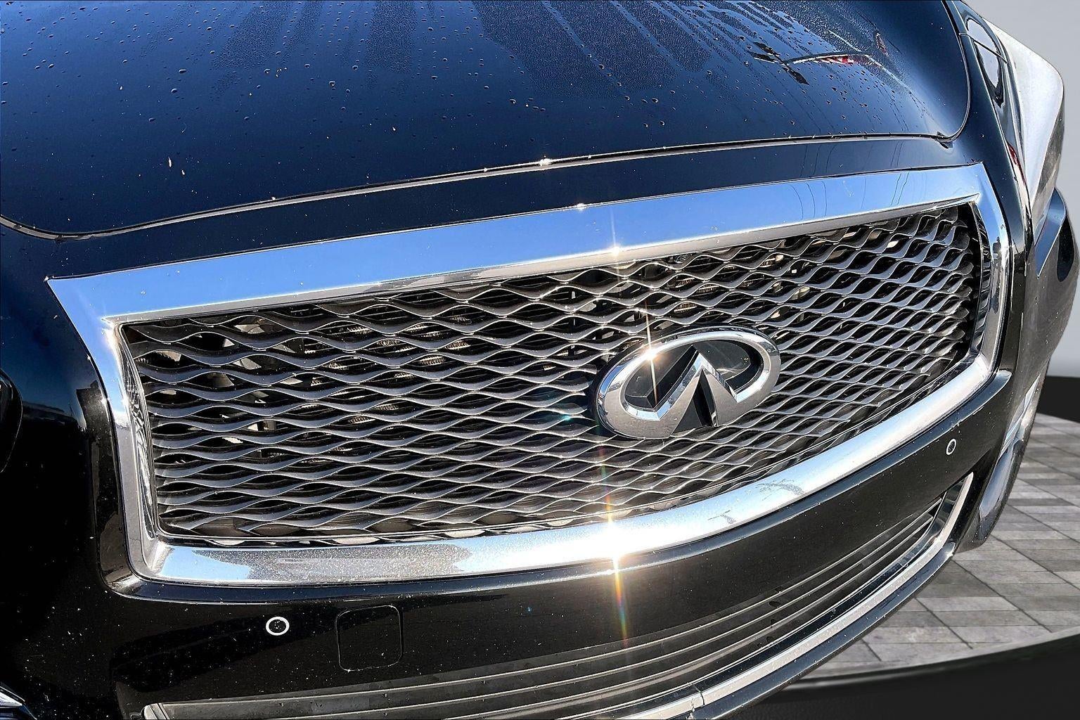 2018 INFINITI Q70 3.7 LUXE