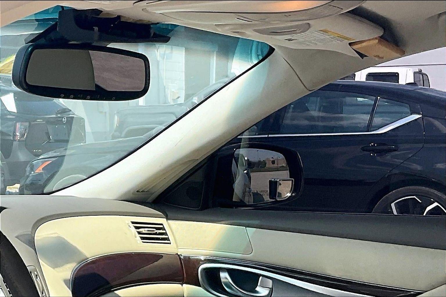 2018 INFINITI Q70 3.7 LUXE