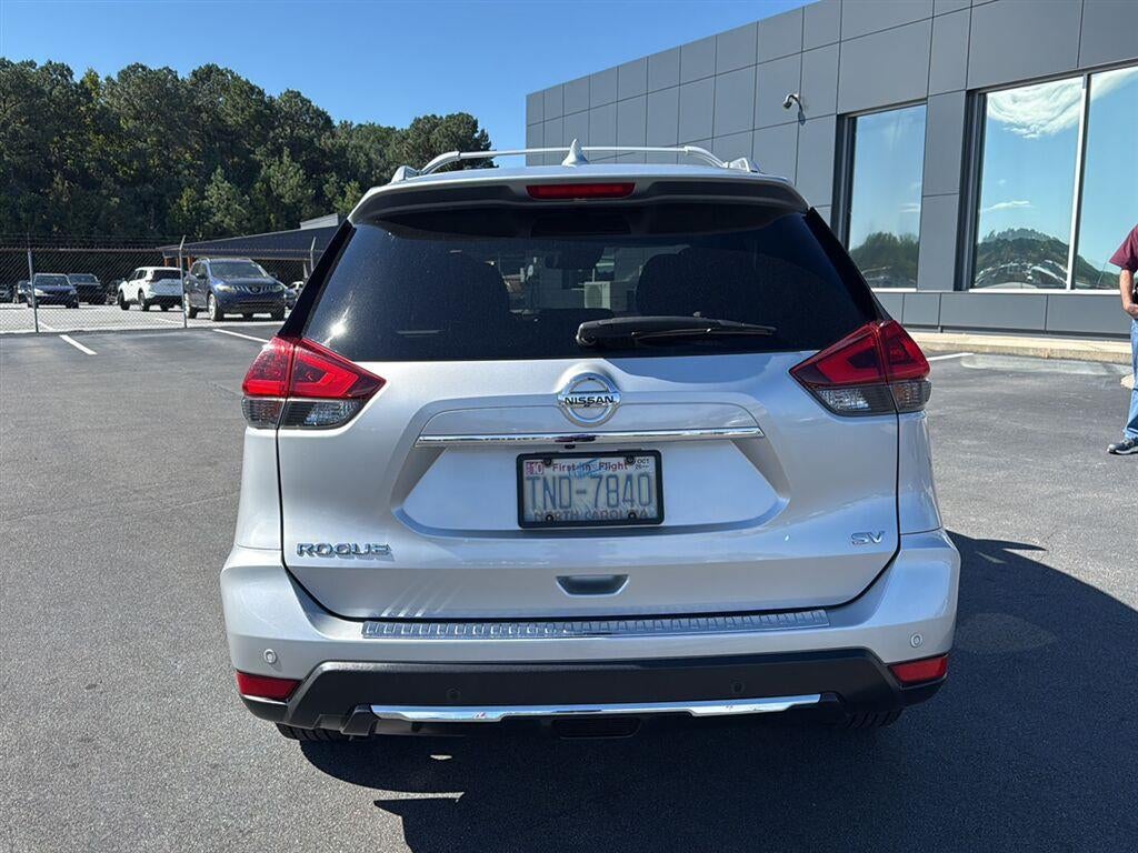 2020 Nissan Rogue SV