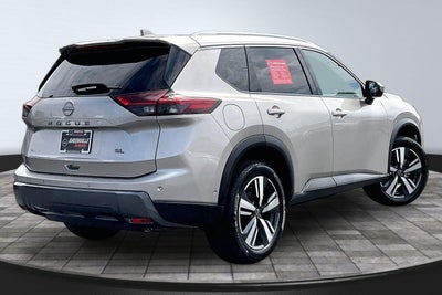 2025 Nissan Rogue SL