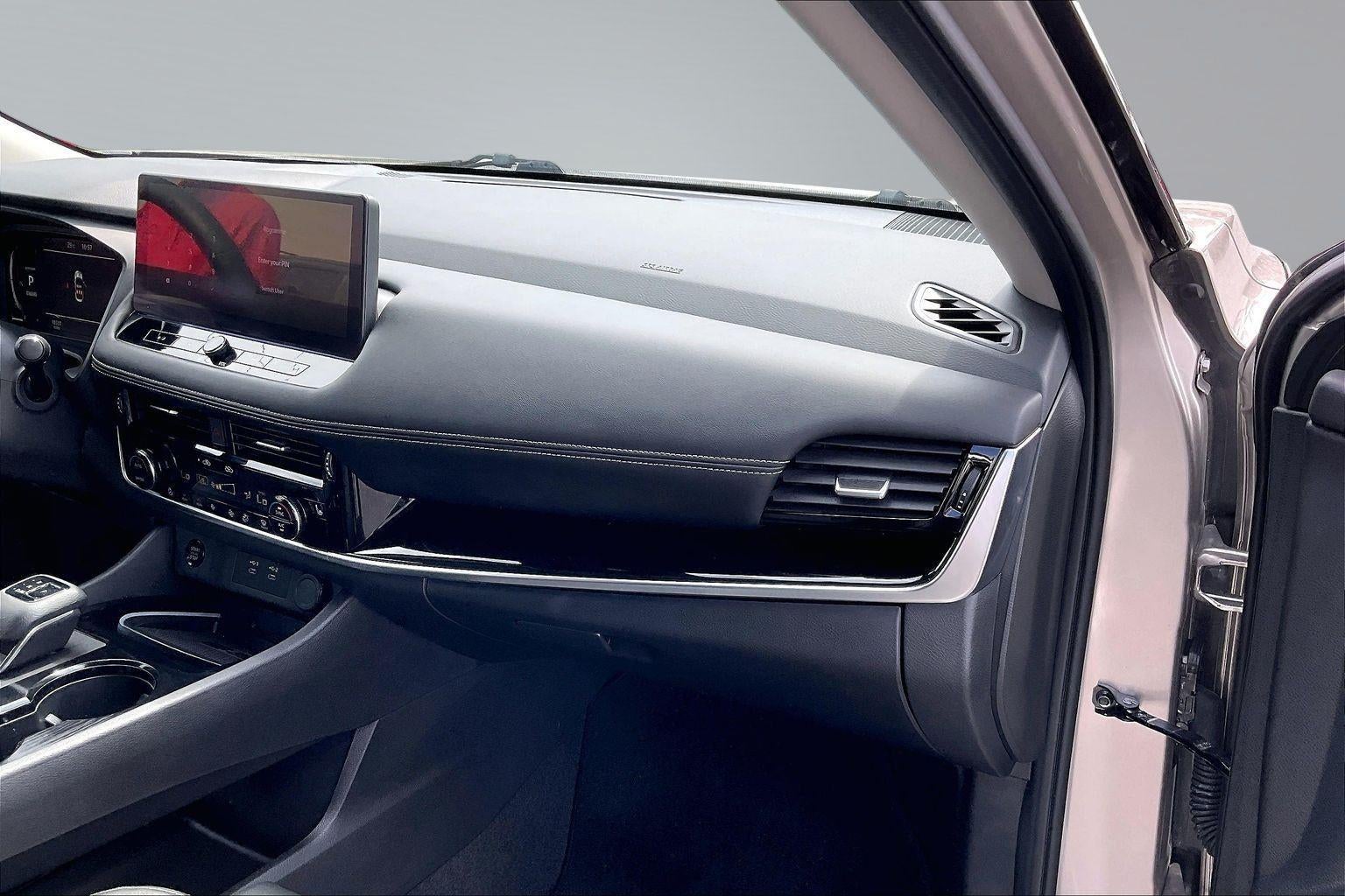 2025 Nissan Rogue SL