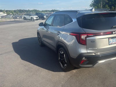 2025 Kia Seltos SX