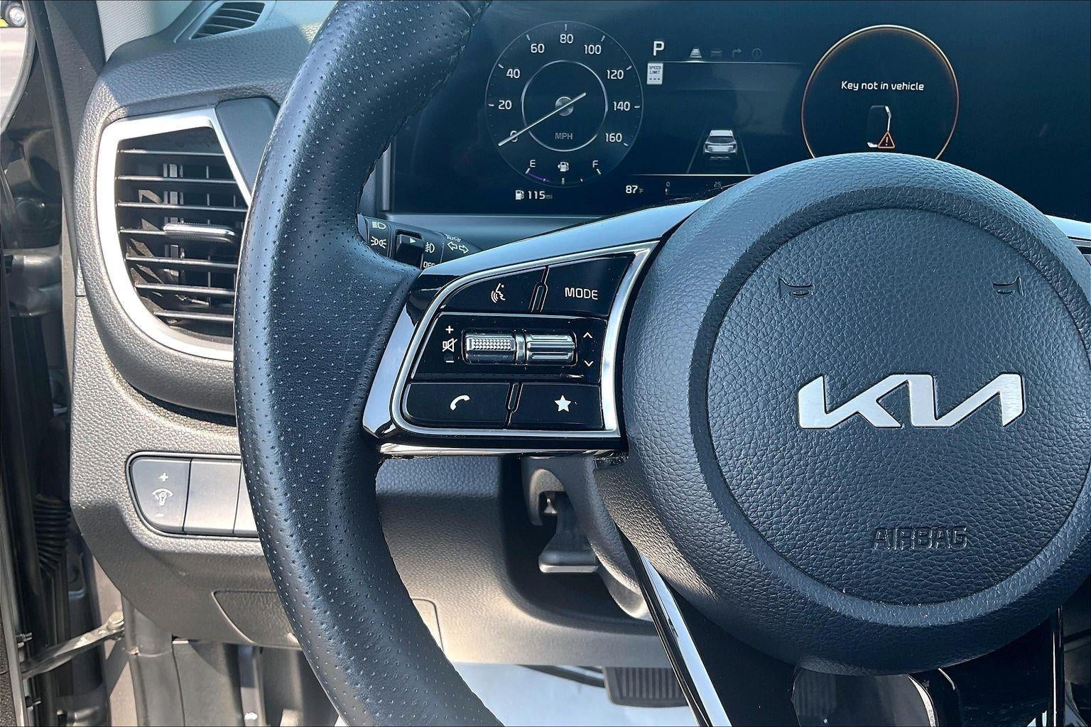 2025 Kia Seltos SX