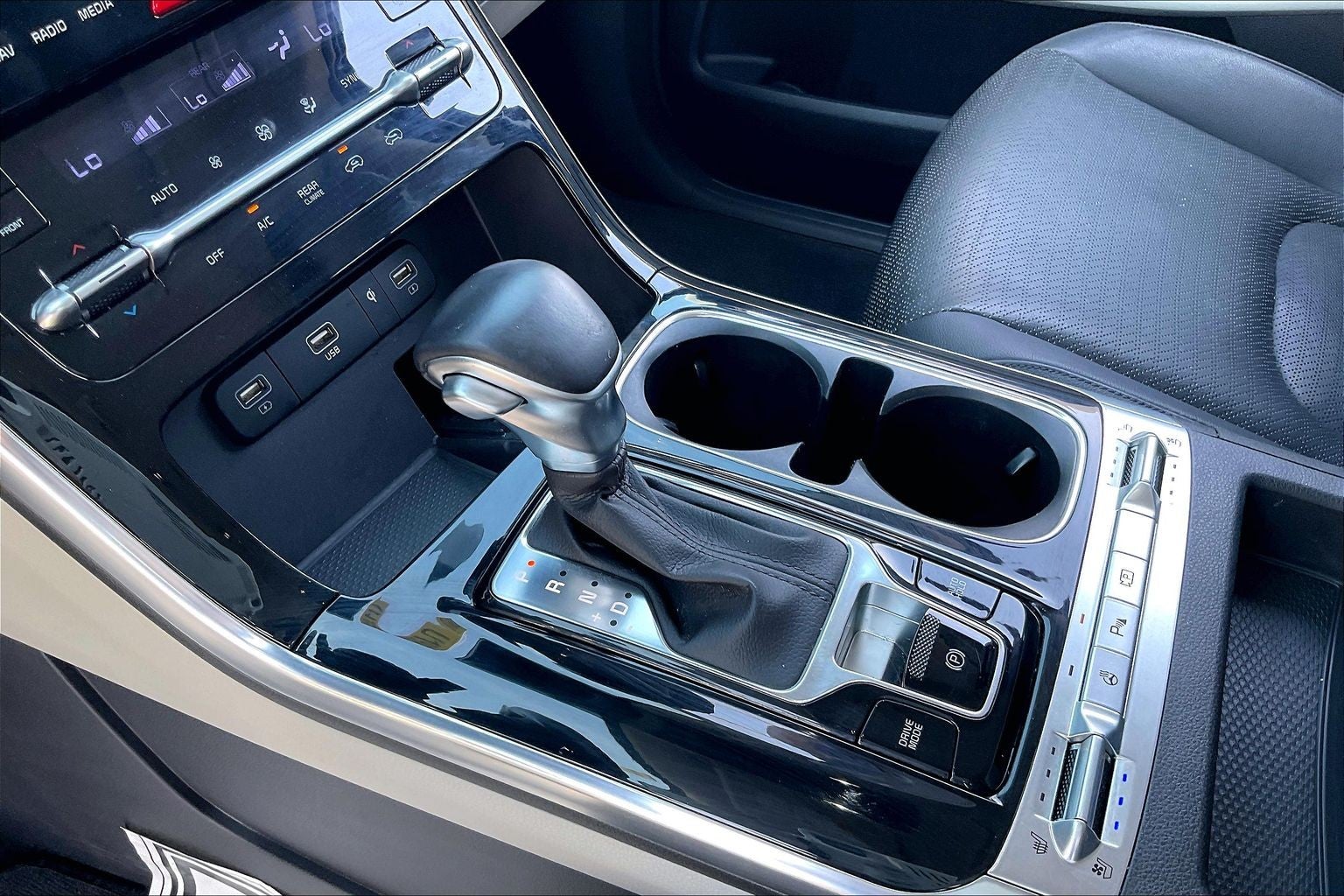 2024 Kia Carnival SX Prestige
