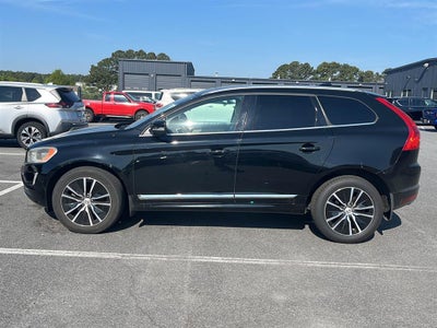 2016 Volvo XC60 T5 Drive-E Platinum