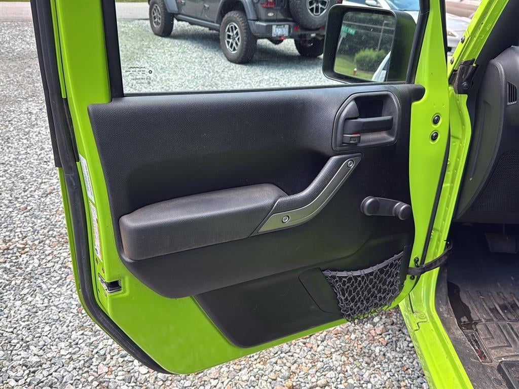 2013 Jeep WRANGLER SPORT
