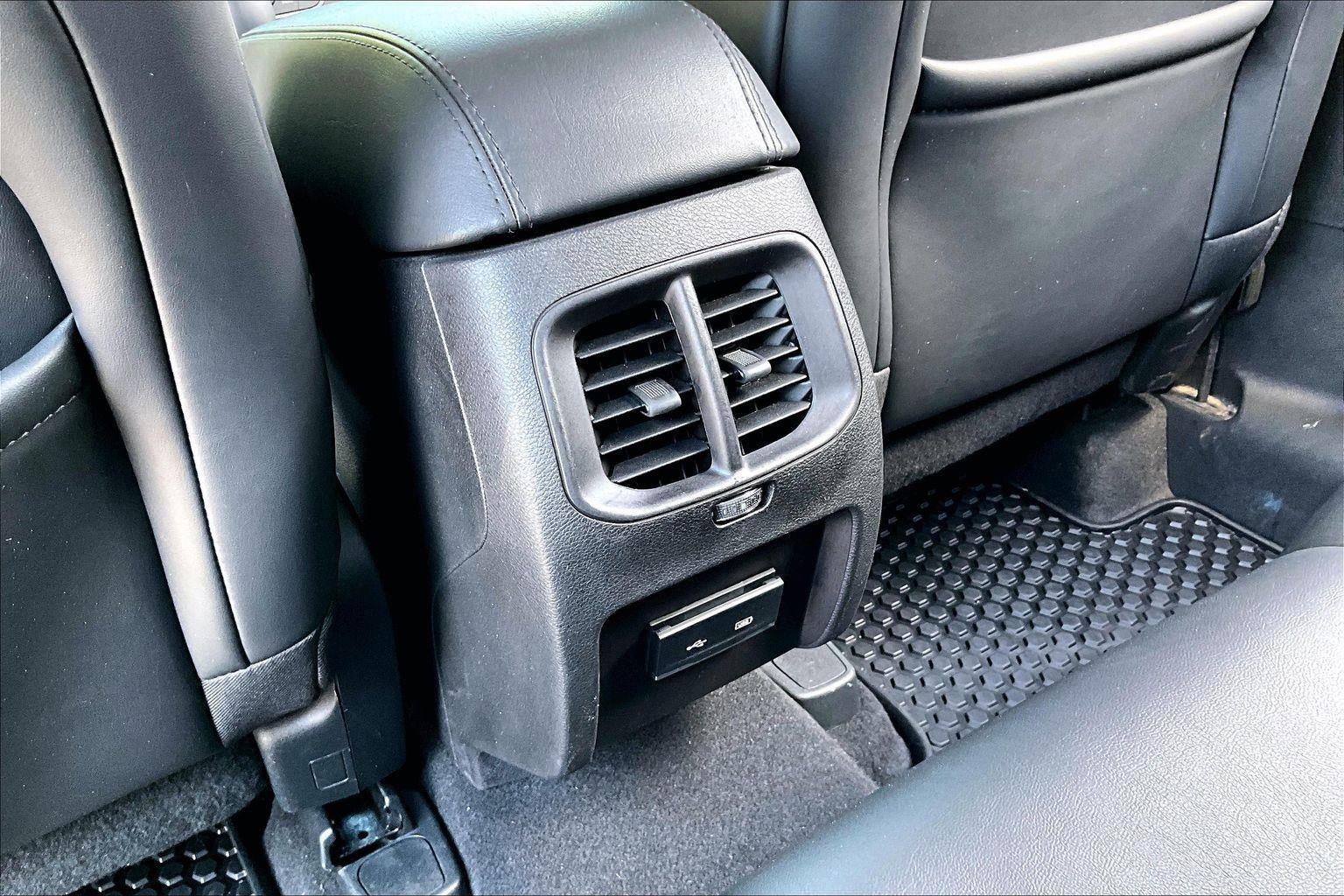 2020 Jeep Cherokee Altitude