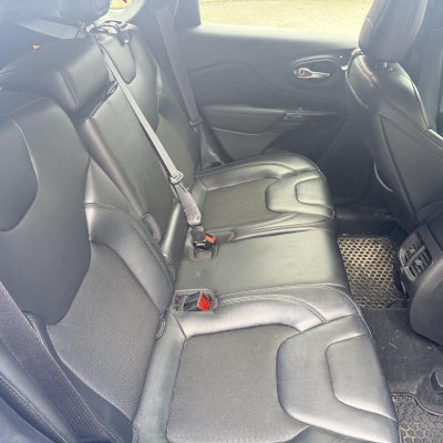 2020 Jeep Cherokee Altitude