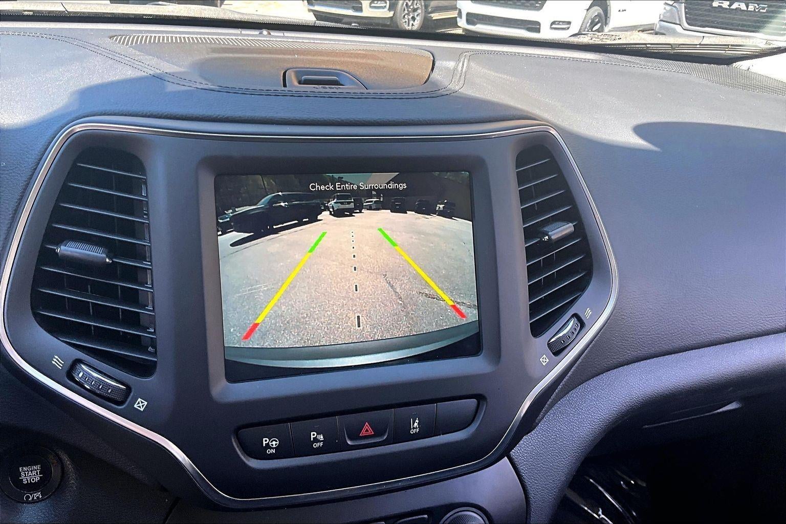 2023 Jeep Cherokee Altitude Lux