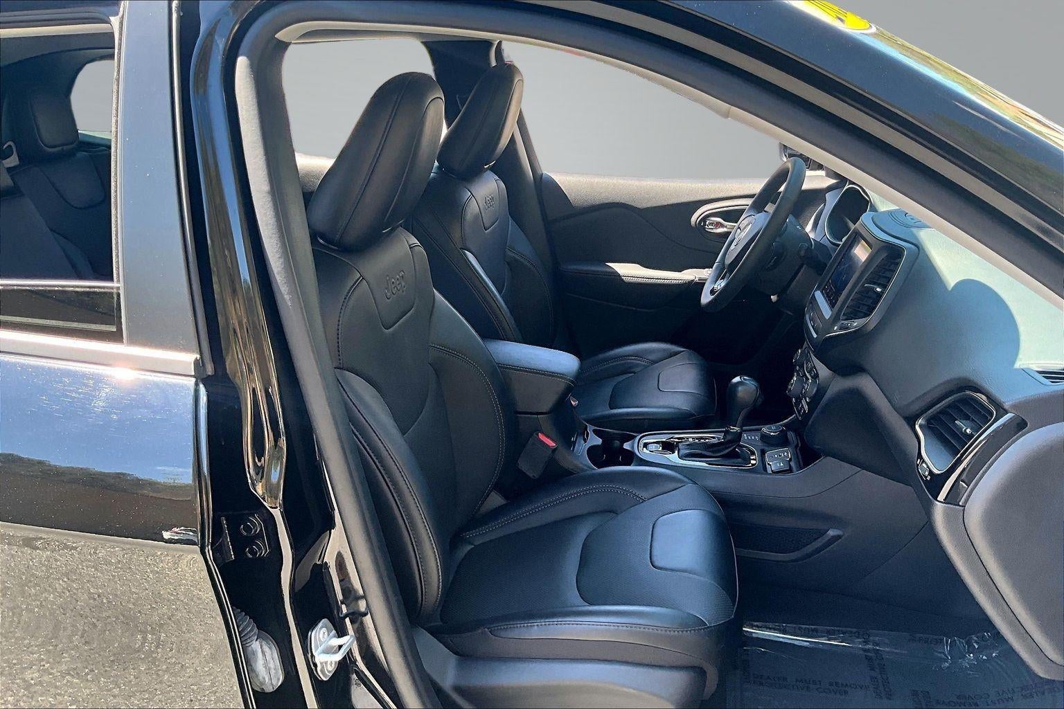 2023 Jeep Cherokee Altitude Lux