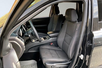 2019 Jeep Grand Cherokee Laredo E