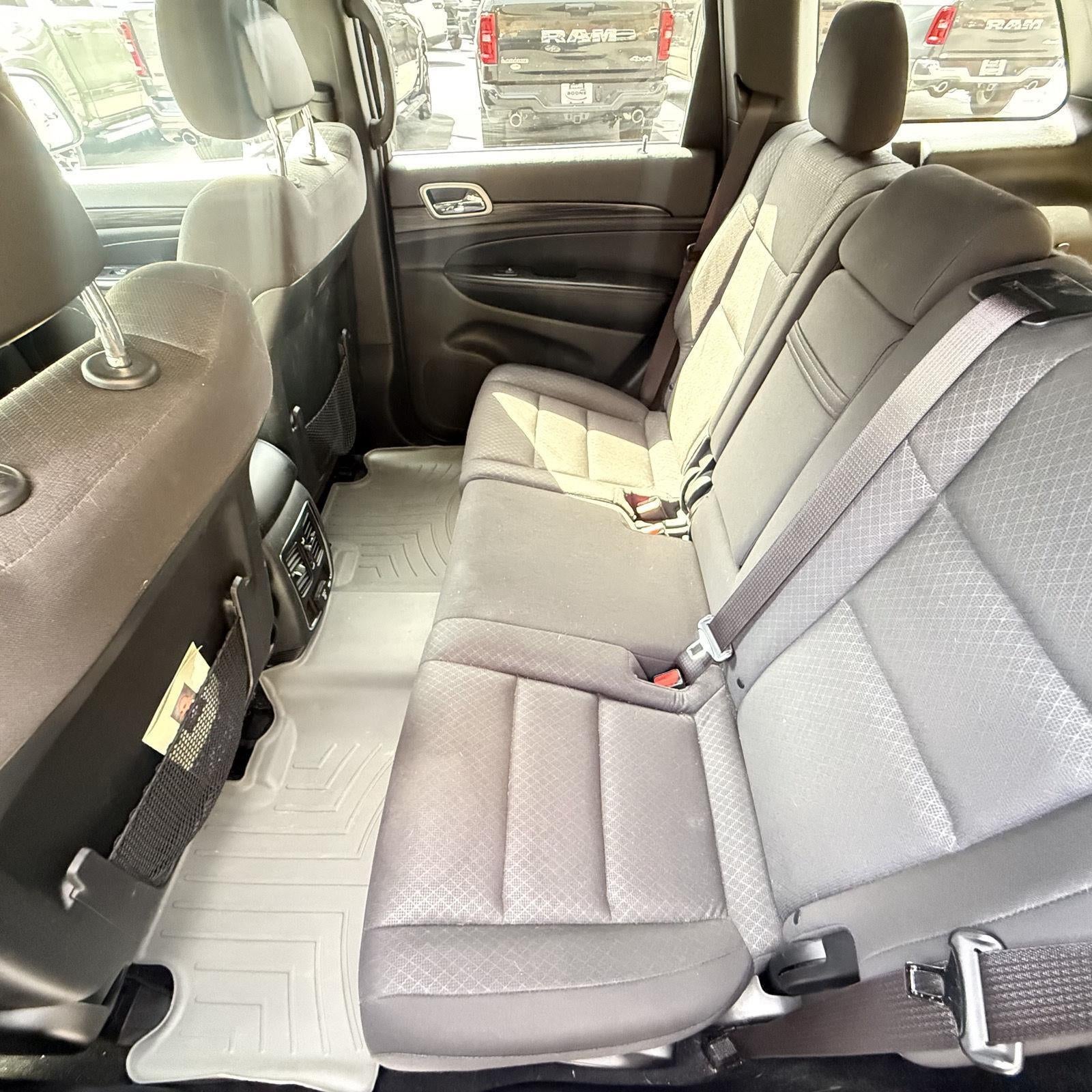 2019 Jeep Grand Cherokee Laredo E