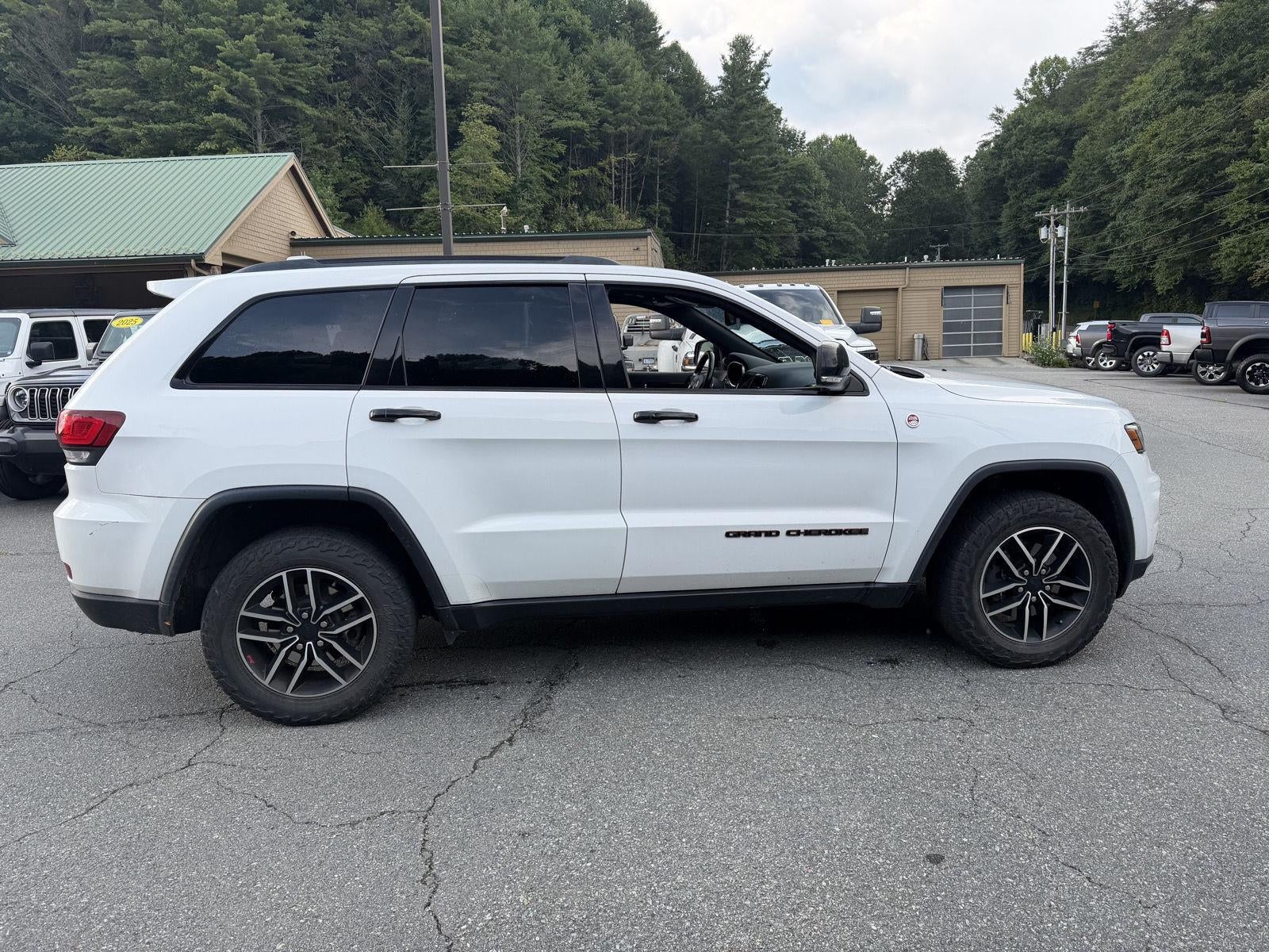 2020 Jeep Grand Cherokee Trailhawk