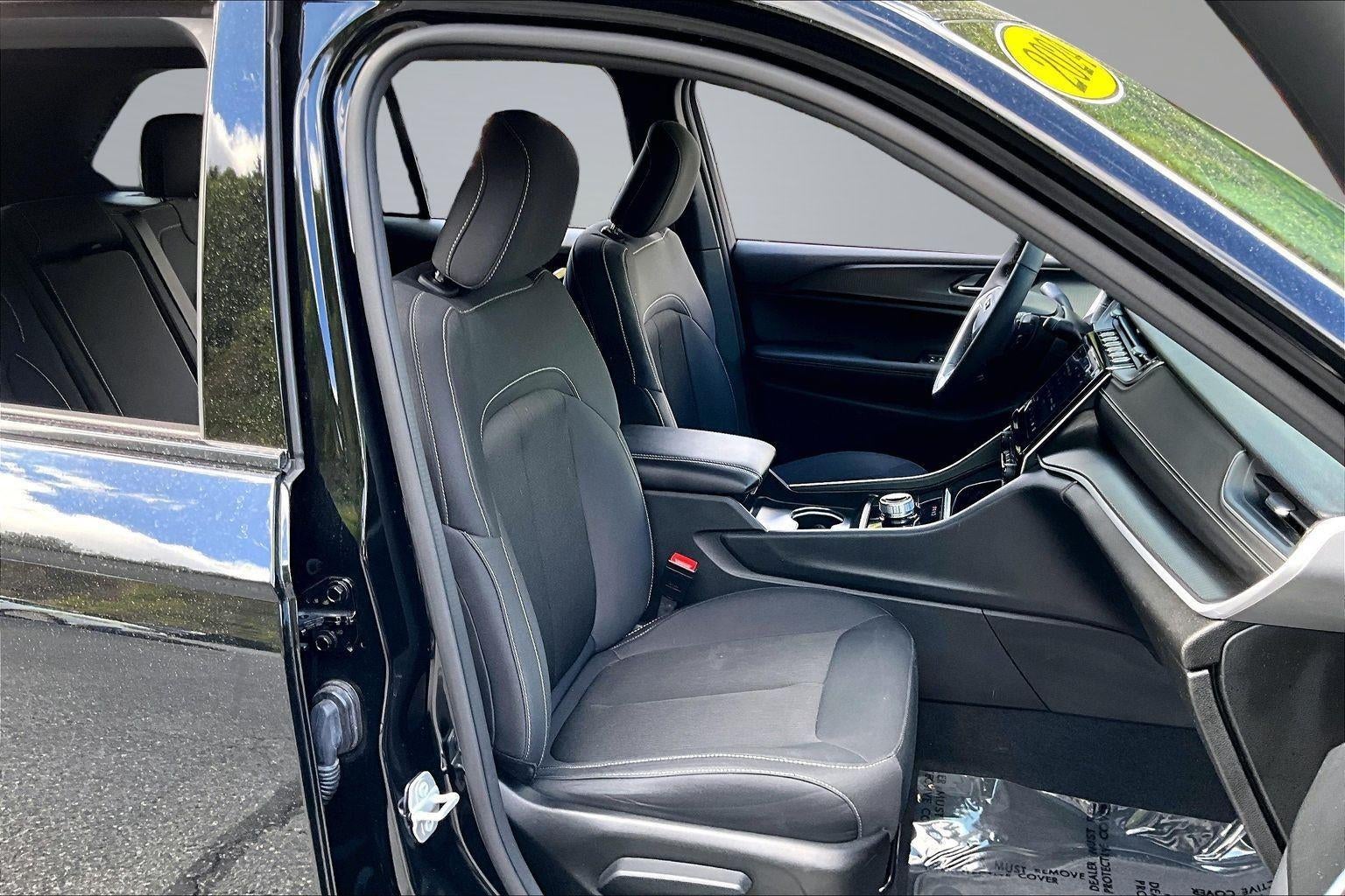 2024 Jeep Grand Cherokee Laredo X