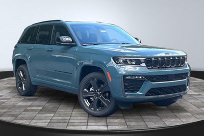 2027 Jeep Grand Cherokee Limited Reserve