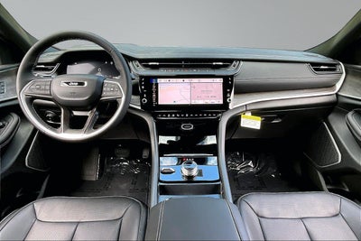2027 Jeep Grand Cherokee Limited Reserve