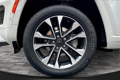 2025 Jeep Grand Cherokee Overland