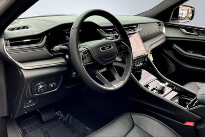 2025 Jeep Grand Cherokee Overland