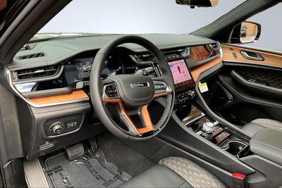 2025 Jeep Grand Cherokee Summit Reserve