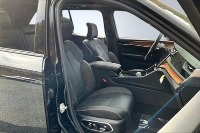 2025 Jeep Grand Cherokee Summit Reserve