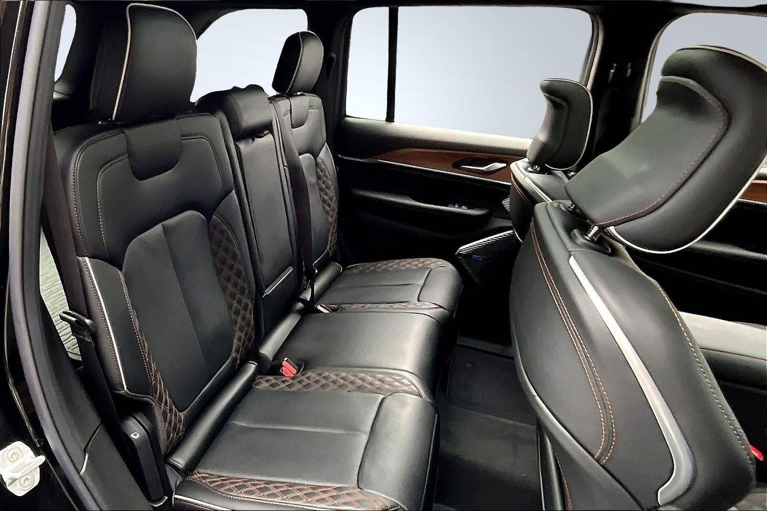 2025 Jeep Grand Cherokee Summit Reserve