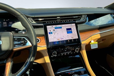 2025 Jeep Grand Cherokee Summit Reserve