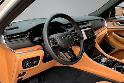 2027 Jeep Grand Cherokee Summit