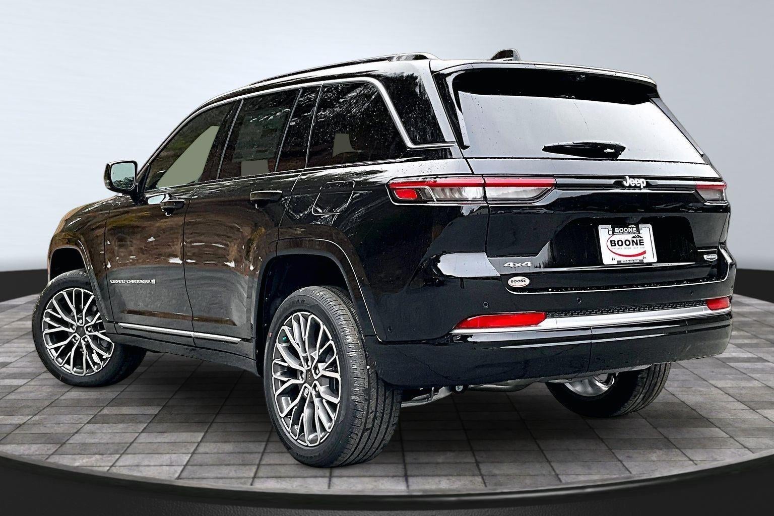 2026 Jeep GRAND CHEROKEE GRAND CHEROKEE SUMMIT 4X4