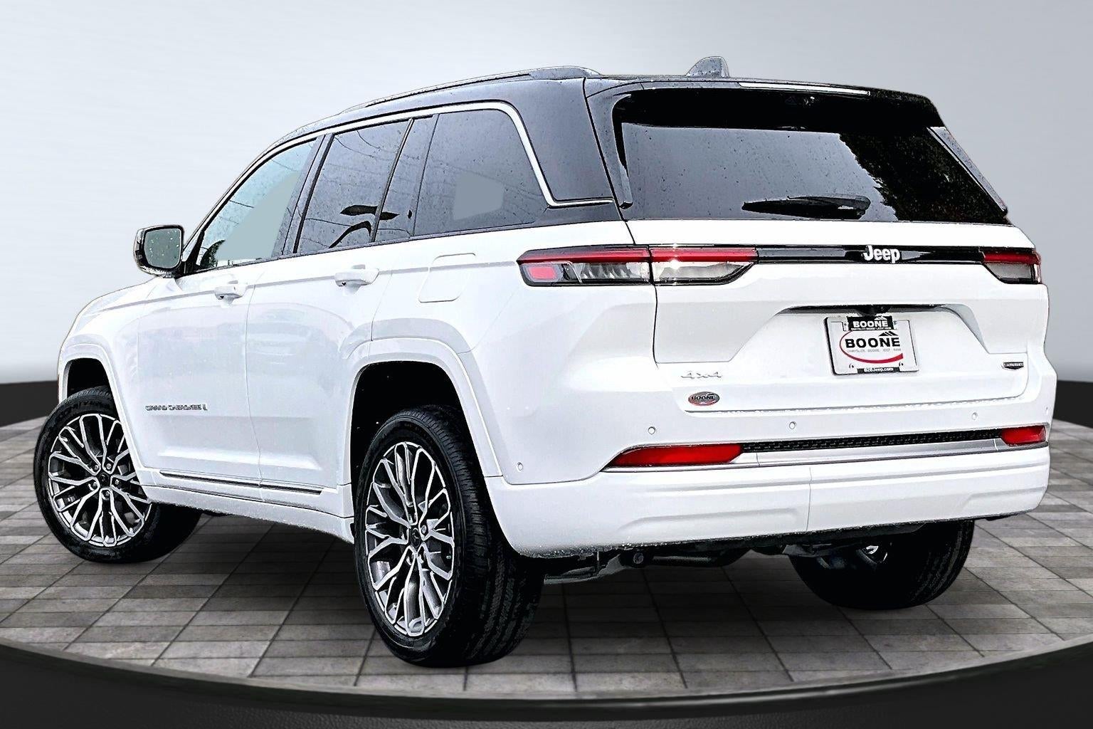 2027 Jeep Grand Cherokee Summit