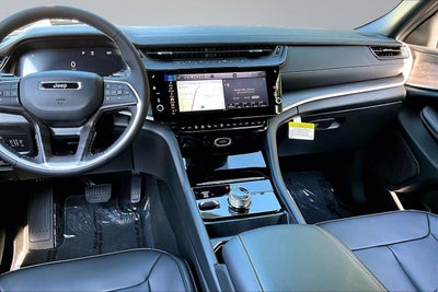 2027 Jeep Grand Cherokee L Limited