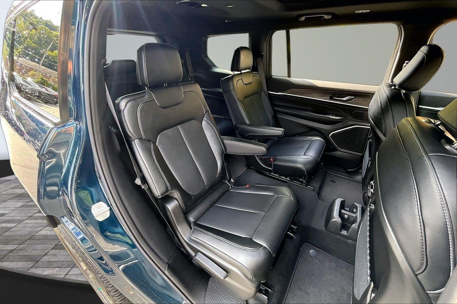 2027 Jeep Grand Cherokee L Limited Reserve