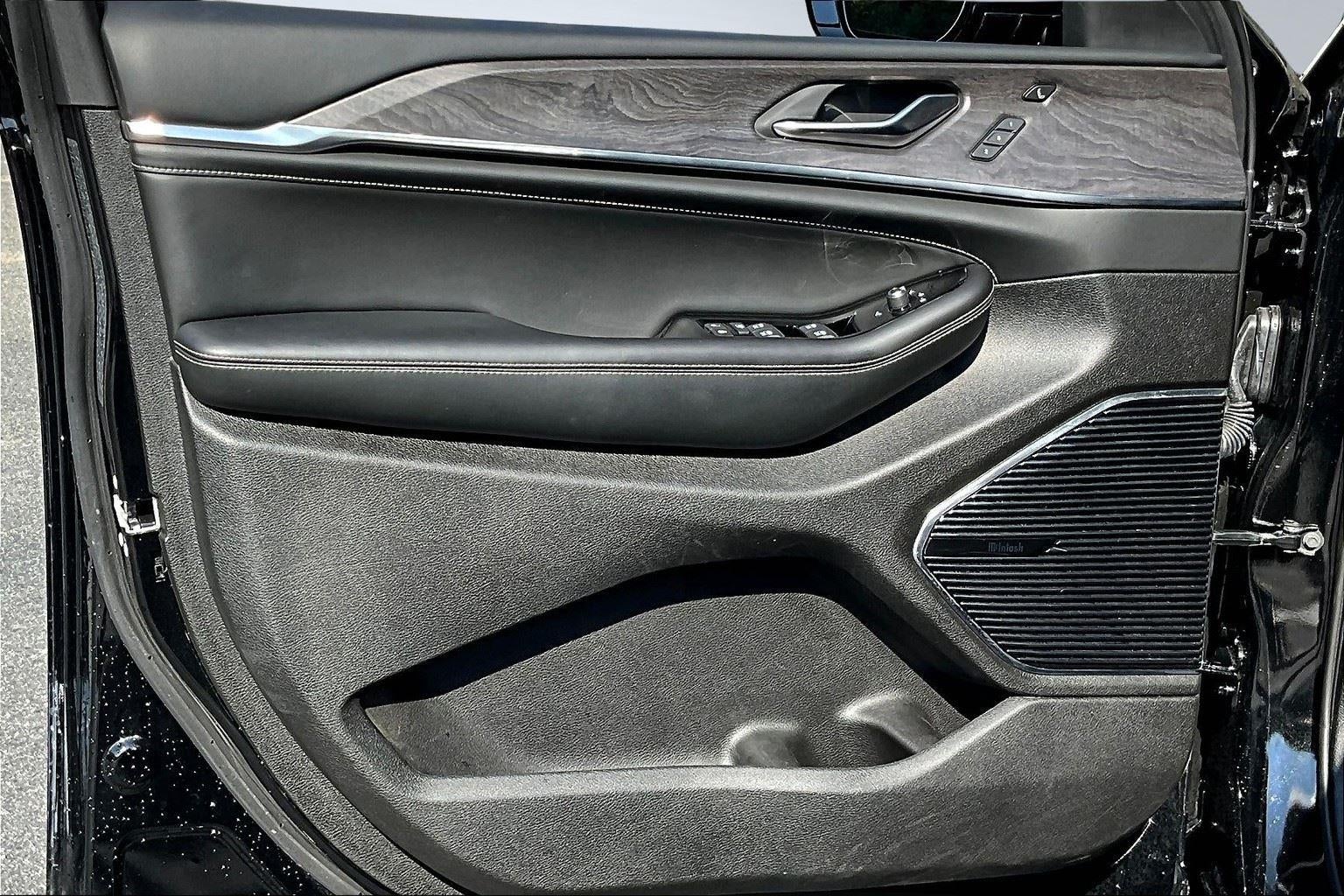 2024 Jeep Grand Cherokee 4xe Overland