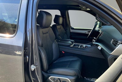 2026 Jeep Grand Wagoneer Limited Altitude