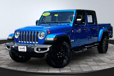 2023 Jeep Gladiator Overland