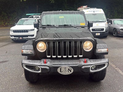 2022 Jeep Gladiator Overland