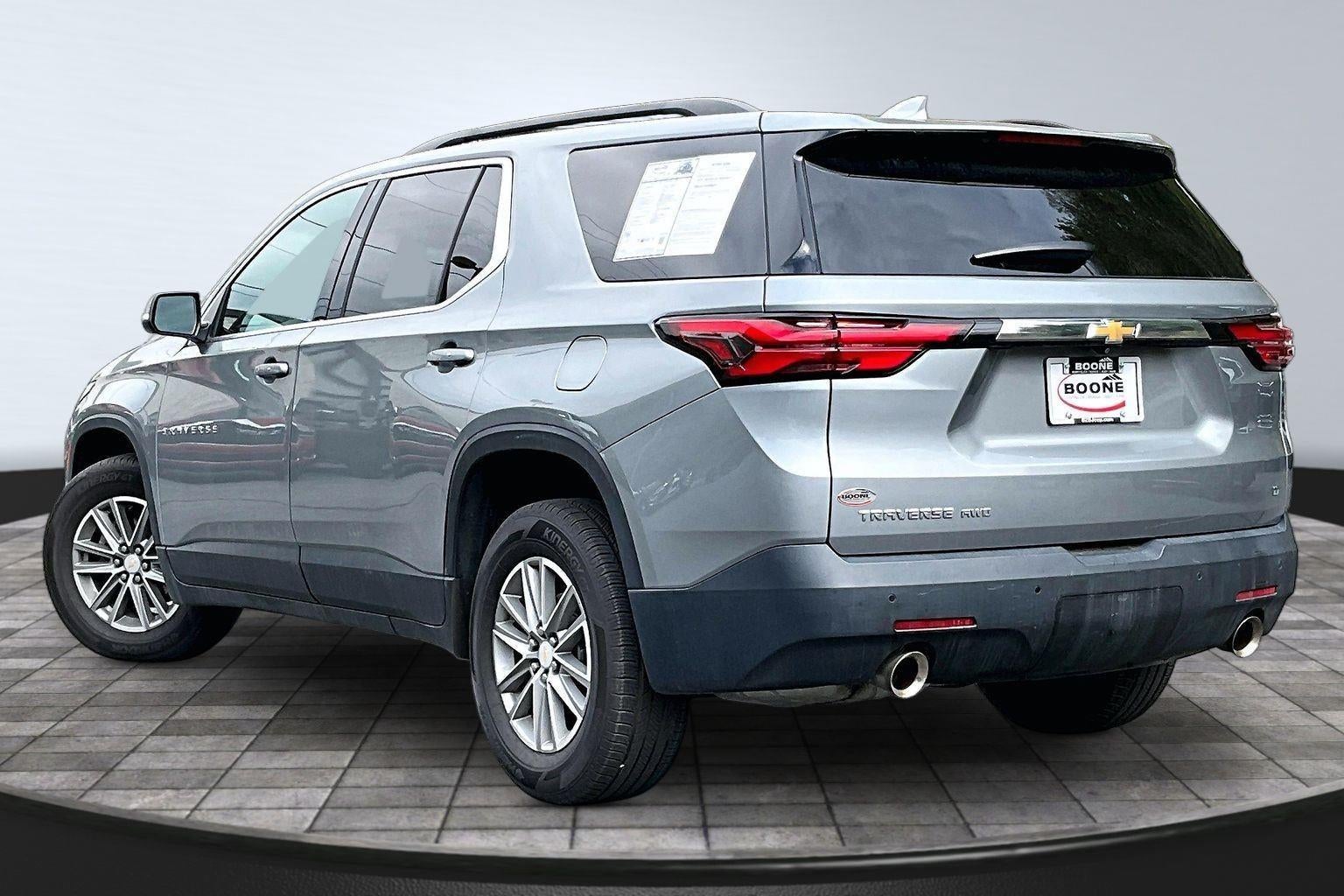 2023 Chevrolet Traverse LT Cloth