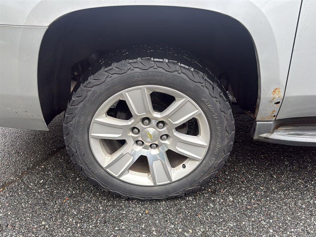 2016 Chevrolet Suburban LT
