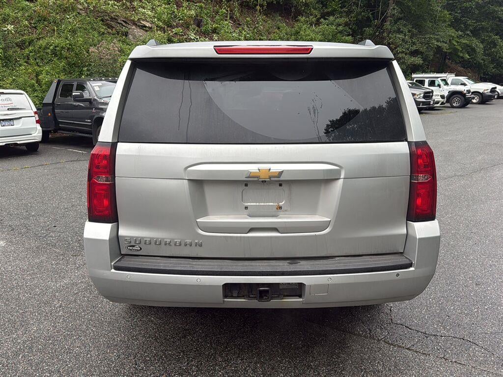 2016 Chevrolet Suburban LT
