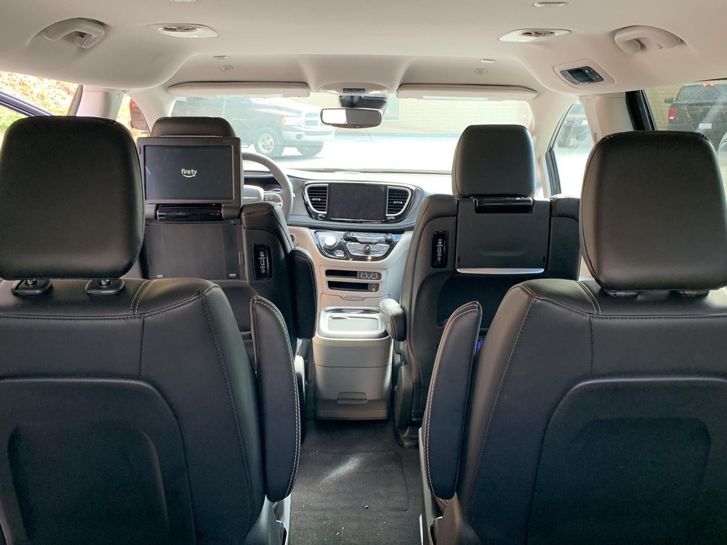 2023 Chrysler Pacifica Hybrid Touring L