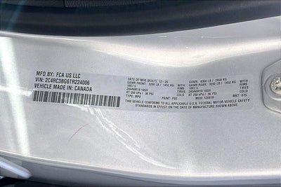 2026 Chrysler Pacifica Select