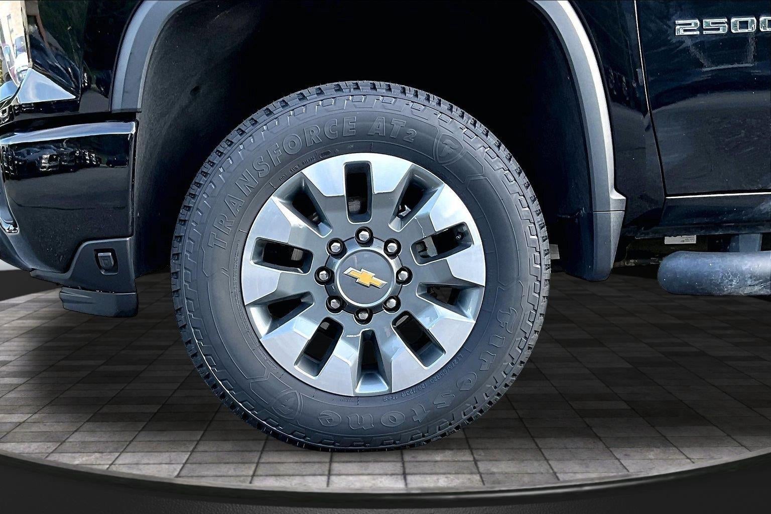 2024 Chevrolet Silverado 2500Hd Custom